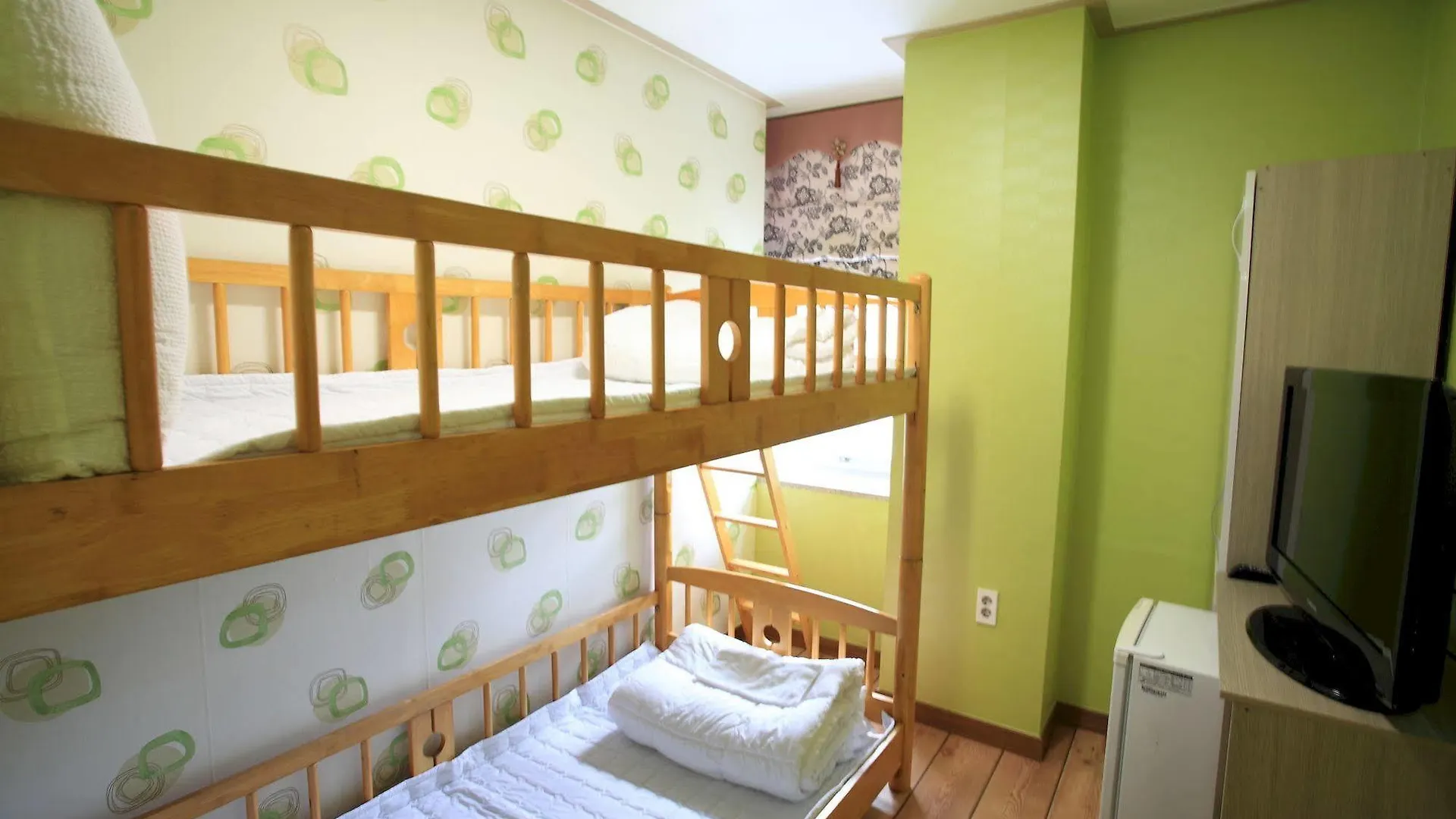 Sori Guesthouse 2Nd Jeju 3*,