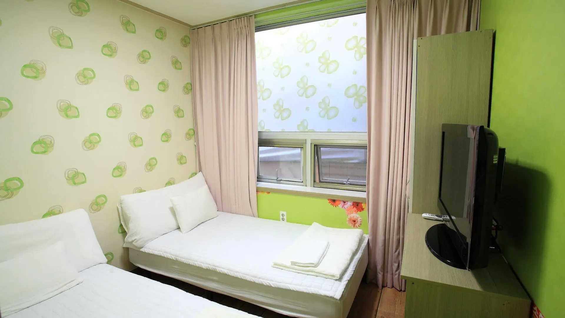 Sori Guesthouse 2Nd Jeju 3*,  South Korea